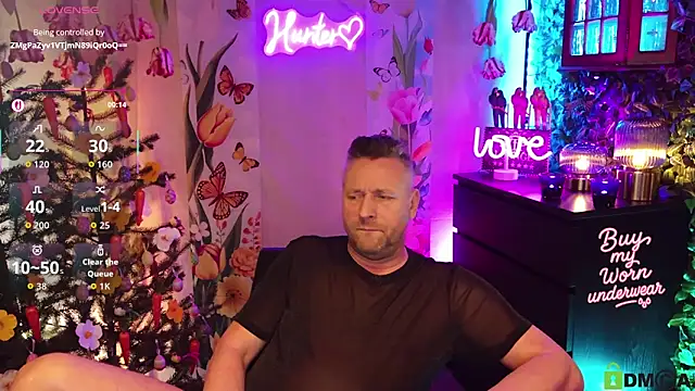 Snapshot of Hunter_Fl chatting on 03/13/26, 05:30 Hunter Fl online show from 03/13/26, 05:30