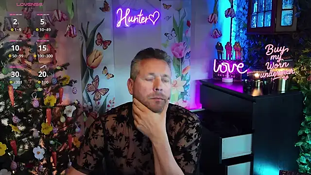 Snapshot of Hunter_Fl chatting on 03/26/26, 05:07 Hunter Fl online show from 03/26/26, 05:07