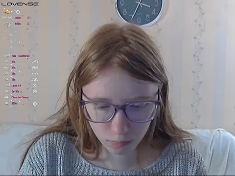 LustfulSarah online show from 10/17/25, 12:41