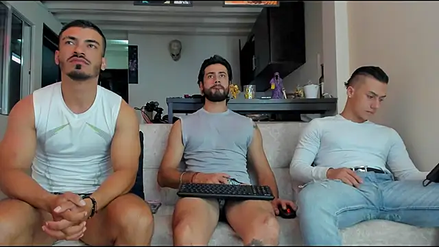 heteros curious online show from 12/02/25, 11:34