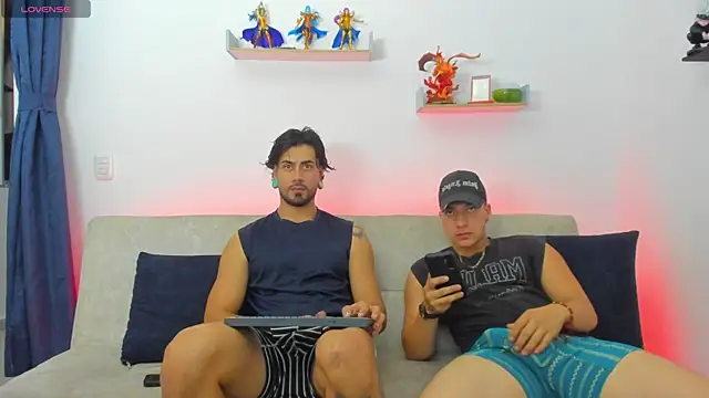 heteros curious online show from 06/02/26, 02:57