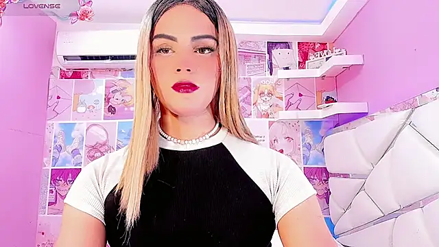 DaleskaSanchez online show from 03/07/26, 08:39