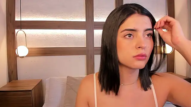 Snapshot of SarhaVega chatting on 03/12/26, 12:22 SarhaVega online show from 03/12/26, 12:22