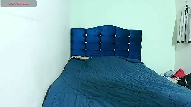 Snapshot of ashleey_palmer chatting on 04/15/26, 08:10 ashleey palmer online show from 04/15/26, 08:10