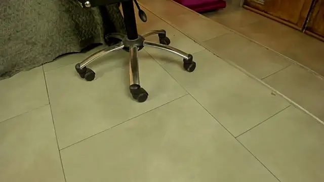 Snapshot of Mysterius_Woman chatting on 04/02/26, 11:19 Mysterius Woman online show from 04/02/26, 11:19