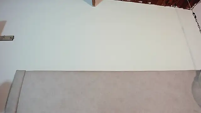 Snapshot of Izelevans chatting on 03/19/26, 12:31 Izelevans online show from 03/19/26, 12:31