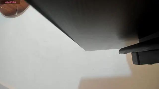 Snapshot of Izelevans chatting on 04/10/26, 09:58 Izelevans online show from 04/10/26, 09:58