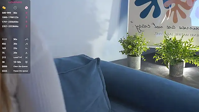 AmparoCilek online show from 02/02/26, 07:51