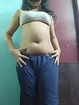 SameeraReddy19 online show from 02/24/26, 01:09