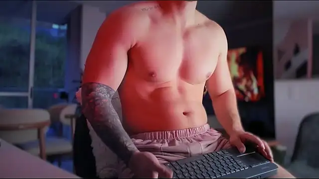 Snapshot of Valenthino_Salvatore chatting on 02/19/26, 11:12 Valenthino Salvatore online show from 02/19/26, 11:12