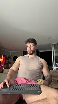 Snapshot of Valenthino_Salvatore chatting on 03/10/26, 04:06 Valenthino Salvatore online show from 03/10/26, 04:06