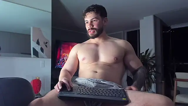 Snapshot of Valenthino_Salvatore chatting on 04/06/26, 04:46 Valenthino Salvatore online show from 04/06/26, 04:46