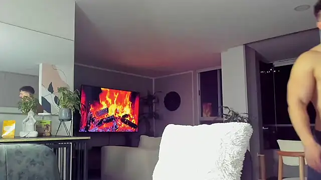 Snapshot of Valenthino_Salvatore chatting on 04/20/26, 03:53 Valenthino Salvatore online show from 04/20/26, 03:53