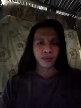 Snapshot of lovelycarla32 chatting on 11/23/25, 03:50 lovelycarla32 online show from 11/23/25, 03:50