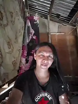 Snapshot of lovelycarla32 chatting on 12/02/25, 05:35 lovelycarla32 online show from 12/02/25, 05:35