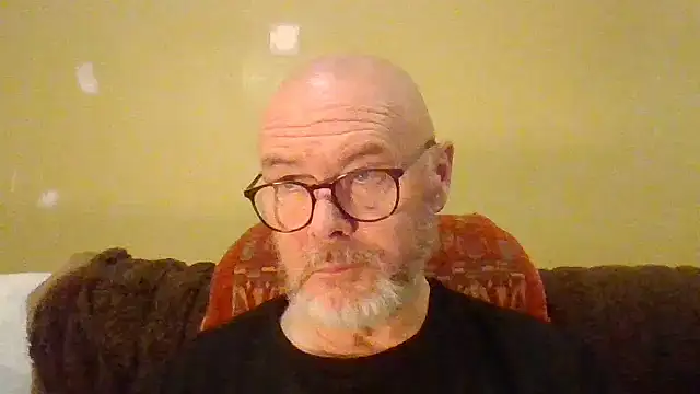 Snapshot of dextahex chatting on 11/28/25, 10:23 dextahex online show from 11/28/25, 10:23