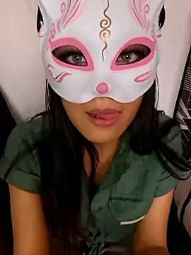 Mitsuarii online show from 12/19/25, 09:55