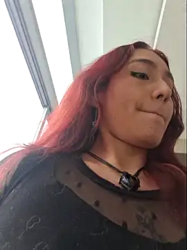 Snapshot of Eveeelyn25 chatting on 04/21/26, 08:55 Eveeelyn25 online show from 04/21/26, 08:55