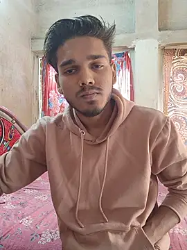 Snapshot of luckyutube chatting on 12/19/25, 05:58 luckyutube online show from 12/19/25, 05:58