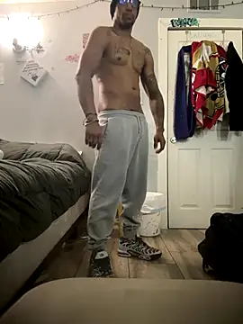 MTheRealrDLlongCrippler online show from 12/14/25, 12:16