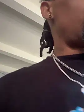 MTheRealrDLlongCrippler online show from 12/20/25, 07:21