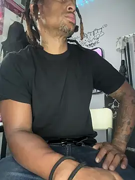 MTheRealrDLlongCrippler online show from 04/16/26, 11:55