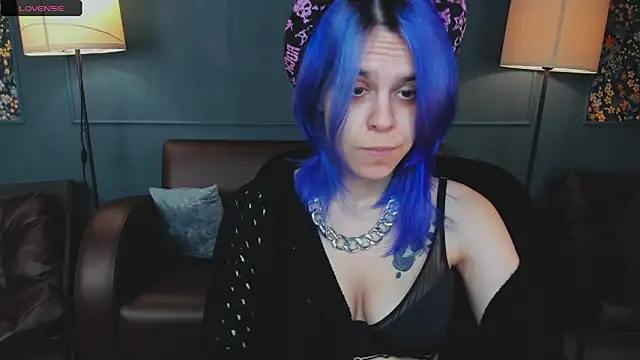 Snapshot of LiraBelle chatting on 03/19/26, 03:10 LiraBelle online show from 03/19/26, 03:10