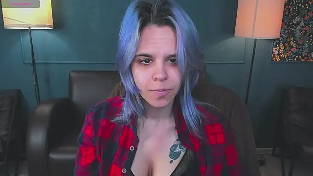 Snapshot of LiraBelle chatting on 04/02/26, 03:04 LiraBelle online show from 04/02/26, 03:04