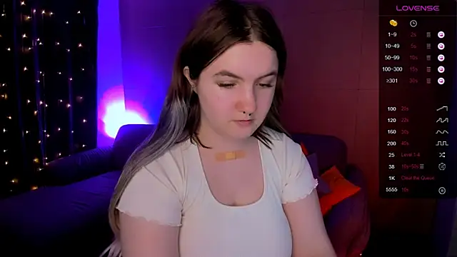 Snapshot of lovelyy_julia chatting on 03/16/26, 08:18 lovelyy julia online show from 03/16/26, 08:18