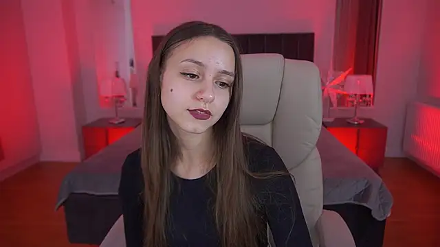 TinyNatalie online show from 02/08/26, 08:56