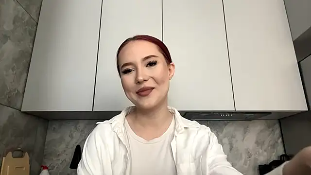 Snapshot of DaphineMckoy chatting on 11/25/25, 10:15 DaphineMckoy online show from 11/25/25, 10:15