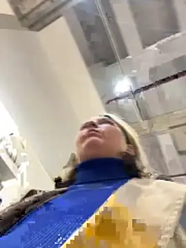 Snapshot of KateBurlesk chatting on 11/23/25, 08:58 KateBurlesk online show from 11/23/25, 08:58