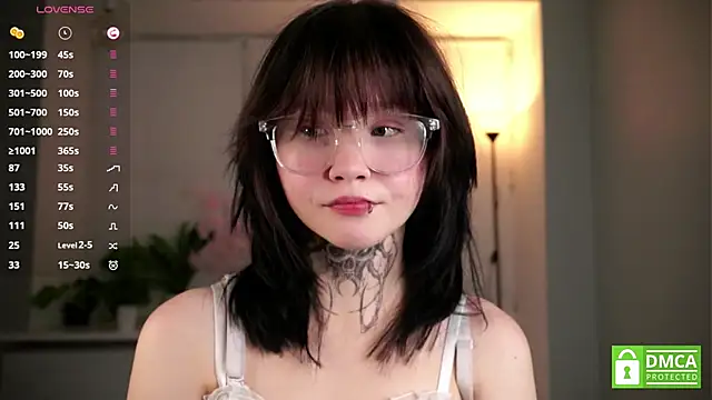 CaroleMyers online show from 11/26/25, 07:04