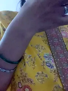 Snapshot of Hot_hania chatting on 11/24/25, 10:37 Hot hania online show from 11/24/25, 10:37