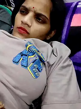 Snapshot of Hot_hania chatting on 11/29/25, 02:42 Hot hania online show from 11/29/25, 02:42