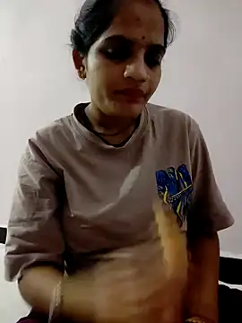 Snapshot of Hot_hania chatting on 11/30/25, 02:59 Hot hania online show from 11/30/25, 02:59