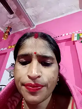 Snapshot of Kamakchi_hot chatting on 12/14/25, 04:01 Kamakchi hot online show from 12/14/25, 04:01