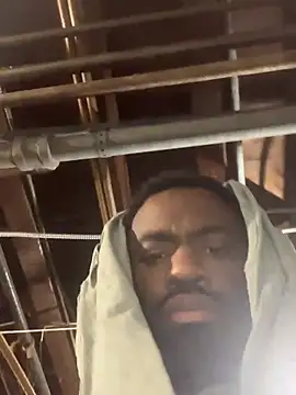 Snapshot of BlackWood777777 chatting on 11/23/25, 08:25 BlackWood777777 online show from 11/23/25, 08:25