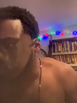 Snapshot of BlackWood777777 chatting on 12/02/25, 12:38 BlackWood777777 online show from 12/02/25, 12:38