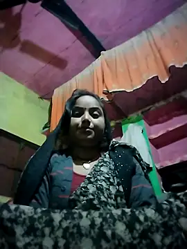 Snapshot of Pooja_hote chatting on 12/02/25, 12:16 Pooja hote online show from 12/02/25, 12:16