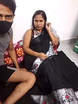 Snapshot of Js_creator chatting on 03/27/26, 11:43 Js creator online show from 03/27/26, 11:43