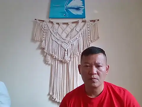 klasdjhasid online show from 11/25/25, 06:46