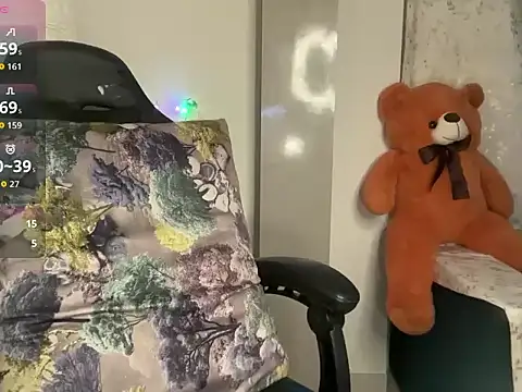 Snapshot of Baby_Devill chatting on 02/13/26, 08:38 Baby Devill online show from 02/13/26, 08:38