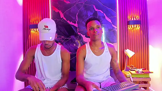 Snapshot of Black_Guys_Pervert_ chatting on 11/24/25, 12:16 Black Guys Pervert online show from 11/24/25, 12:16