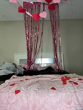 Kiki hammyy online show from 02/14/26, 09:44