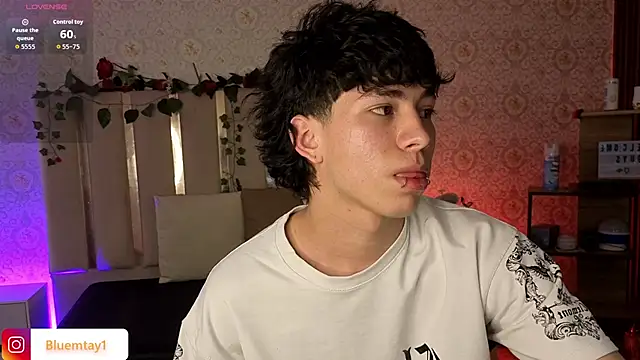 kaelwolf tay online show from 02/20/26, 07:25