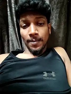 Snapshot of Handsome_09 chatting on 11/23/25, 05:46 Handsome 09 online show from 11/23/25, 05:46