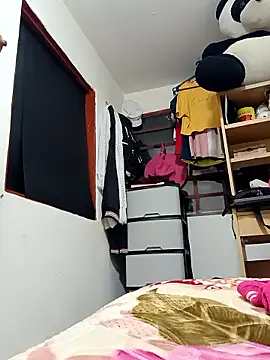 Alice-pink online show from 01/11/26, 01:27