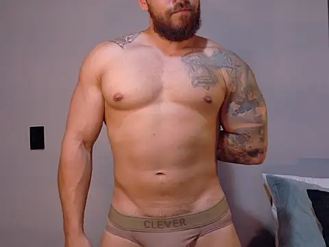 owen seth1 online show from 04/17/26, 03:42