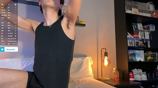 Snapshot of noxnude chatting on 02/11/26, 12:15 noxnude online show from 02/11/26, 12:15